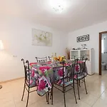 Feriehus Casa Angel A 3 *